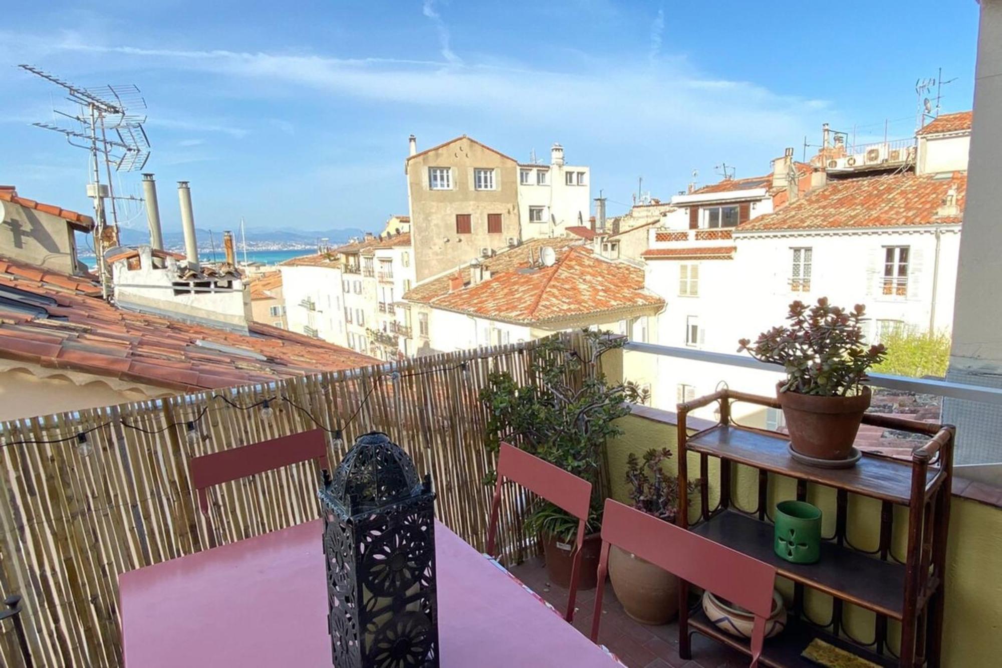 Апартаменты 06M - Old Antibes Beautiful Duplex Terrace With Sea View Экстерьер фото