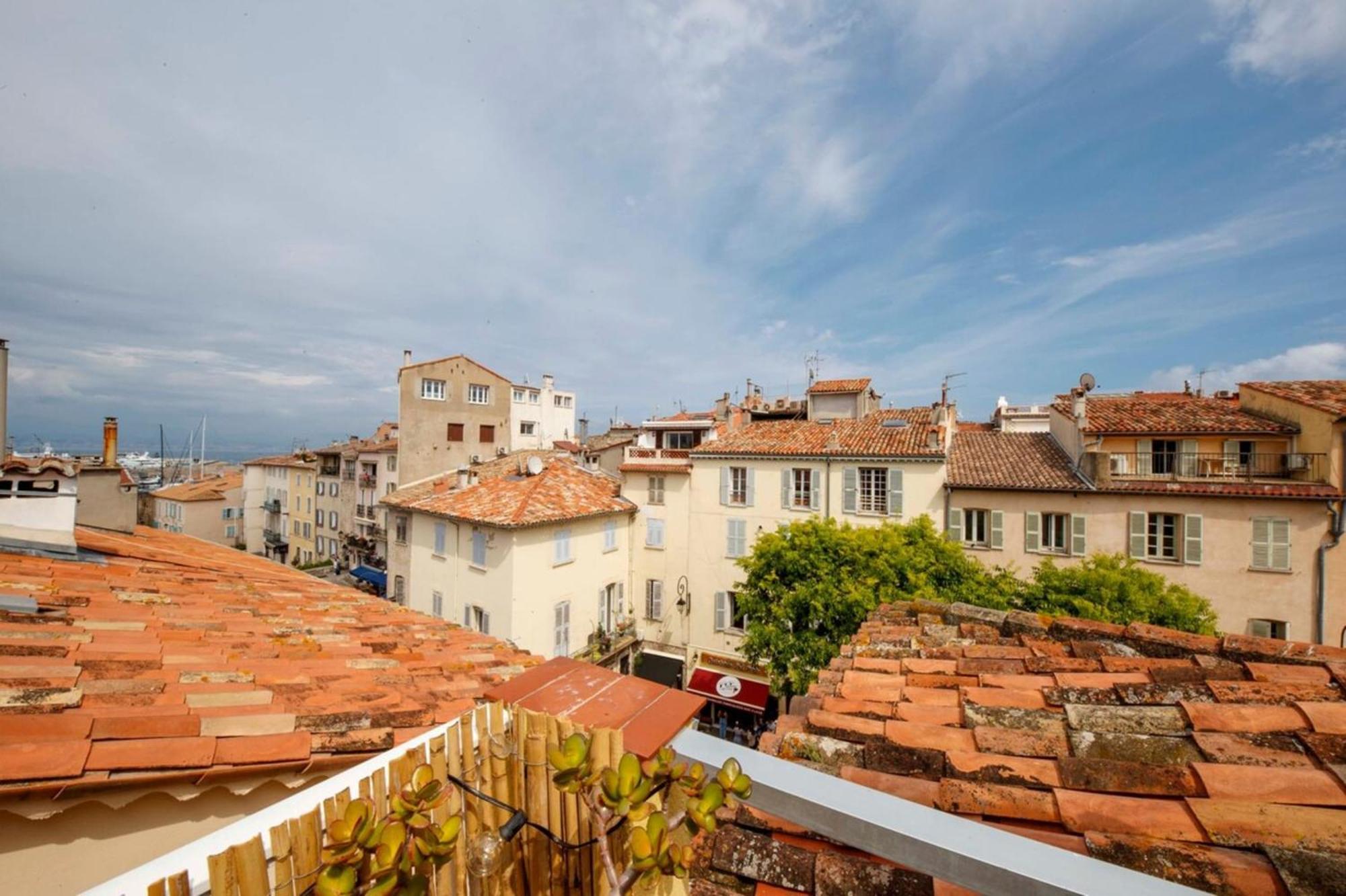 Апартаменты 06M - Old Antibes Beautiful Duplex Terrace With Sea View Экстерьер фото